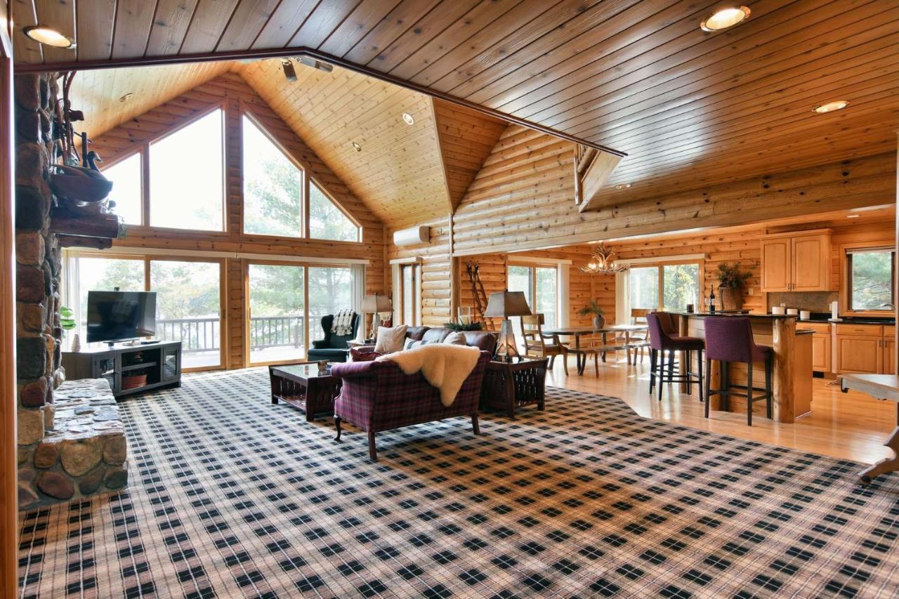 Majestic Moose Lodge Home Cable 외부 사진